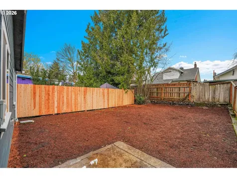 5356 SE 44th Portland OR 97206