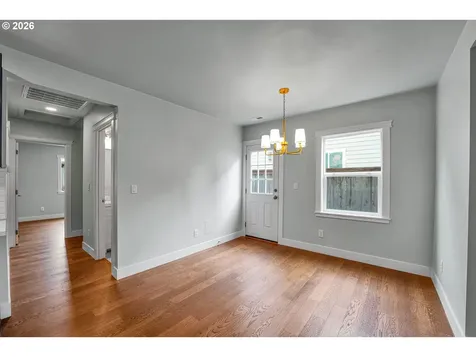 5356 SE 44th Portland OR 97206