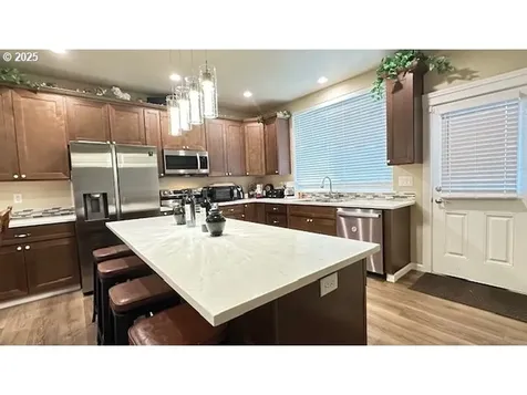 90 Hoyt Avenue Eugene OR 97404