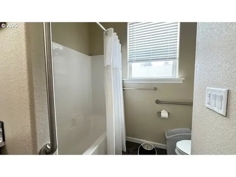 90 Hoyt Avenue Eugene OR 97404