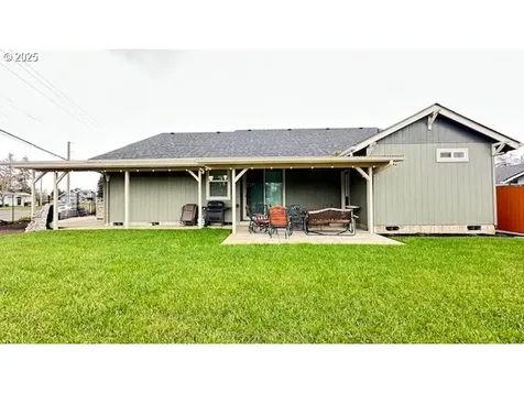 90 Hoyt Avenue Eugene OR 97404