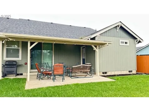 90 Hoyt Avenue Eugene OR 97404
