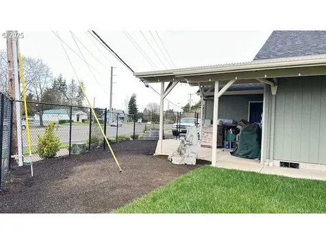 90 Hoyt Avenue Eugene OR 97404