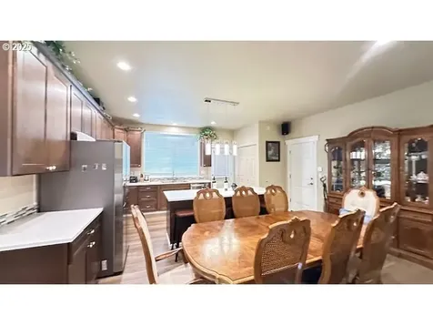 90 Hoyt Avenue Eugene OR 97404