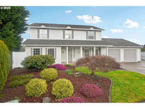 1562 Floral Court Longview WA 98632