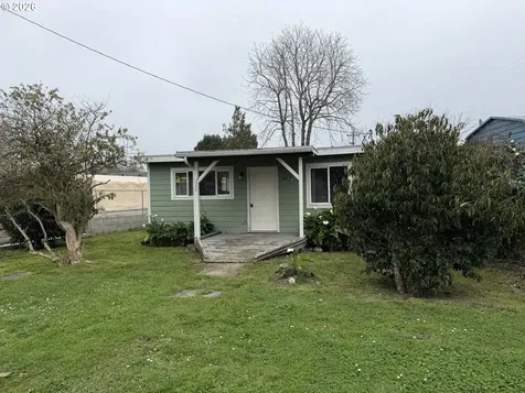 150 S 5th Street Lakeside OR 97449