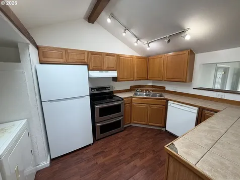 150 S 5th Street Lakeside OR 97449
