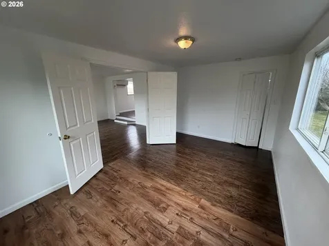 150 S 5th Street Lakeside OR 97449