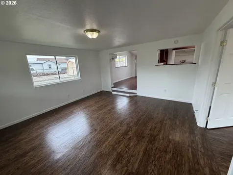150 S 5th Street Lakeside OR 97449