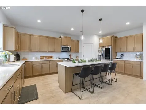1701 NE Joy Lane Estacada OR 97023