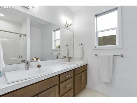 1701 NE Joy Lane Estacada OR 97023