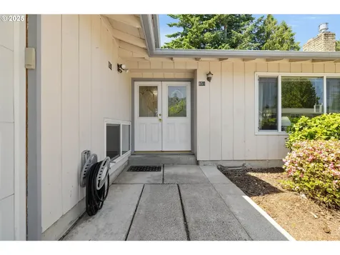 851 SE 137th Avenue Portland OR 97233
