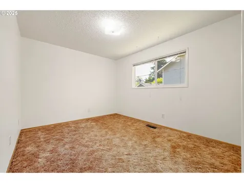 851 SE 137th Avenue Portland OR 97233