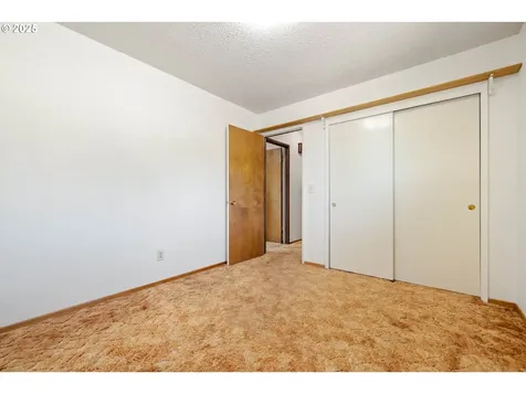 851 SE 137th Avenue Portland OR 97233