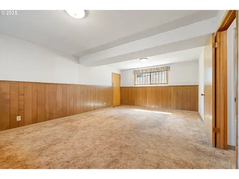 851 SE 137th Avenue Portland OR 97233