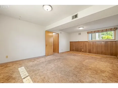 851 SE 137th Avenue Portland OR 97233