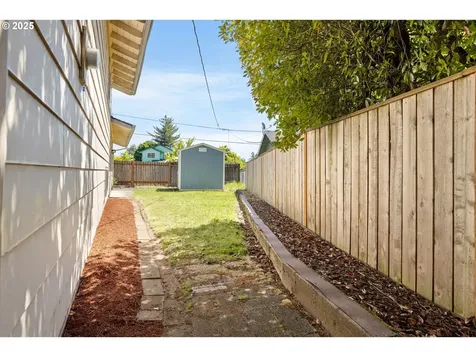 851 SE 137th Avenue Portland OR 97233