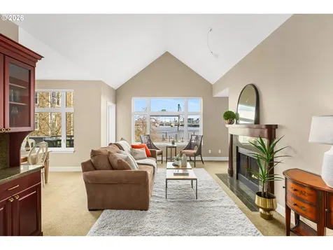 225 S Montgomery Street Portland OR 97201