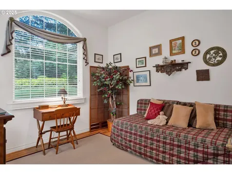 83485 Clear Lake Road Florence OR 97439