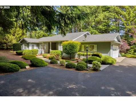 83485 Clear Lake Road Florence OR 97439