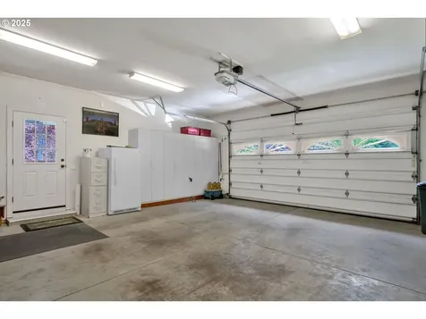 83485 Clear Lake Road Florence OR 97439