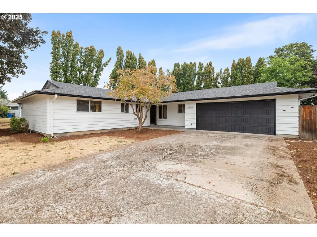 10215 NW 24th Avenue Vancouver WA 98685