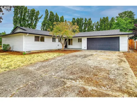 10215 NW 24th Avenue Vancouver WA 98685