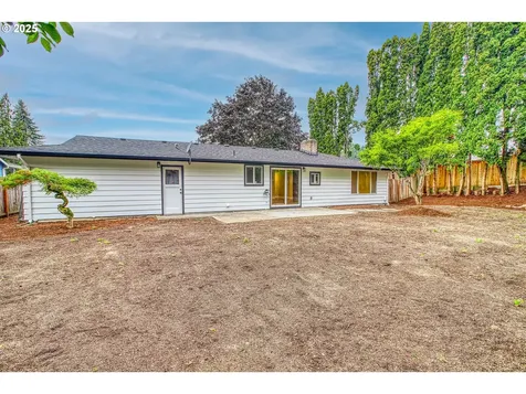 10215 NW 24th Avenue Vancouver WA 98685