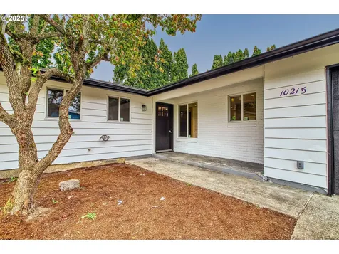 10215 NW 24th Avenue Vancouver WA 98685