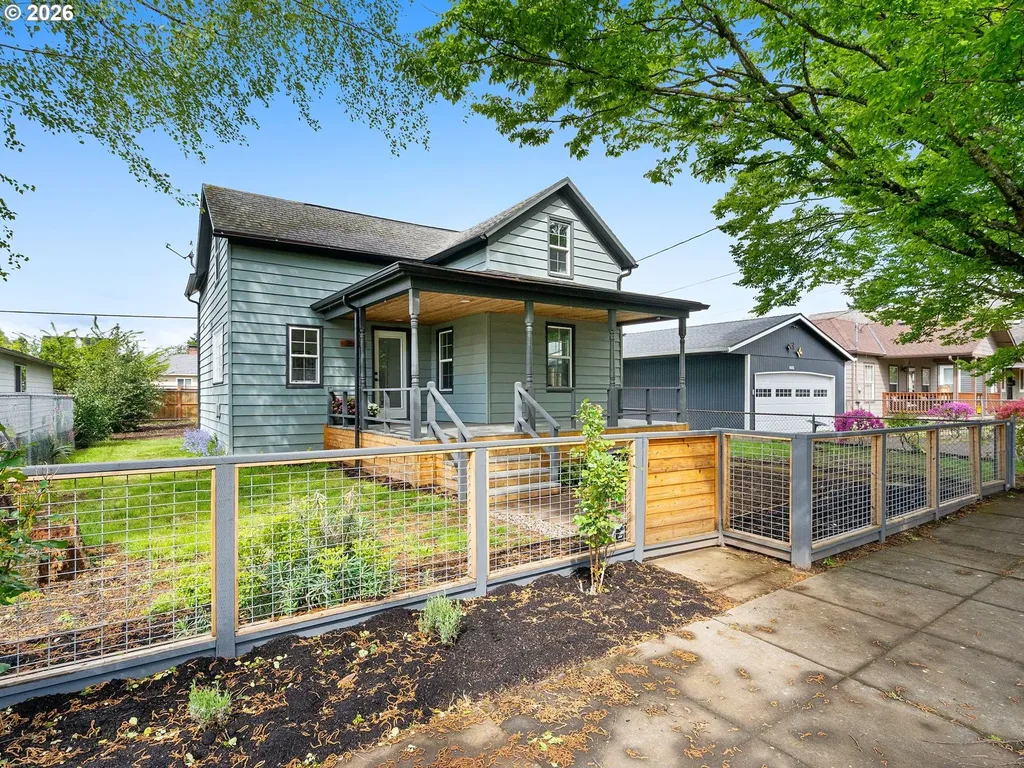 3543 SE 64th Avenue Portland OR 97206