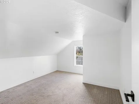 3543 SE 64th Avenue Portland OR 97206