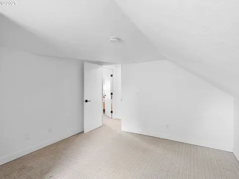 3543 SE 64th Avenue Portland OR 97206