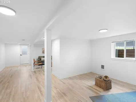 3543 SE 64th Avenue Portland OR 97206