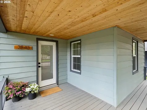 3543 SE 64th Avenue Portland OR 97206