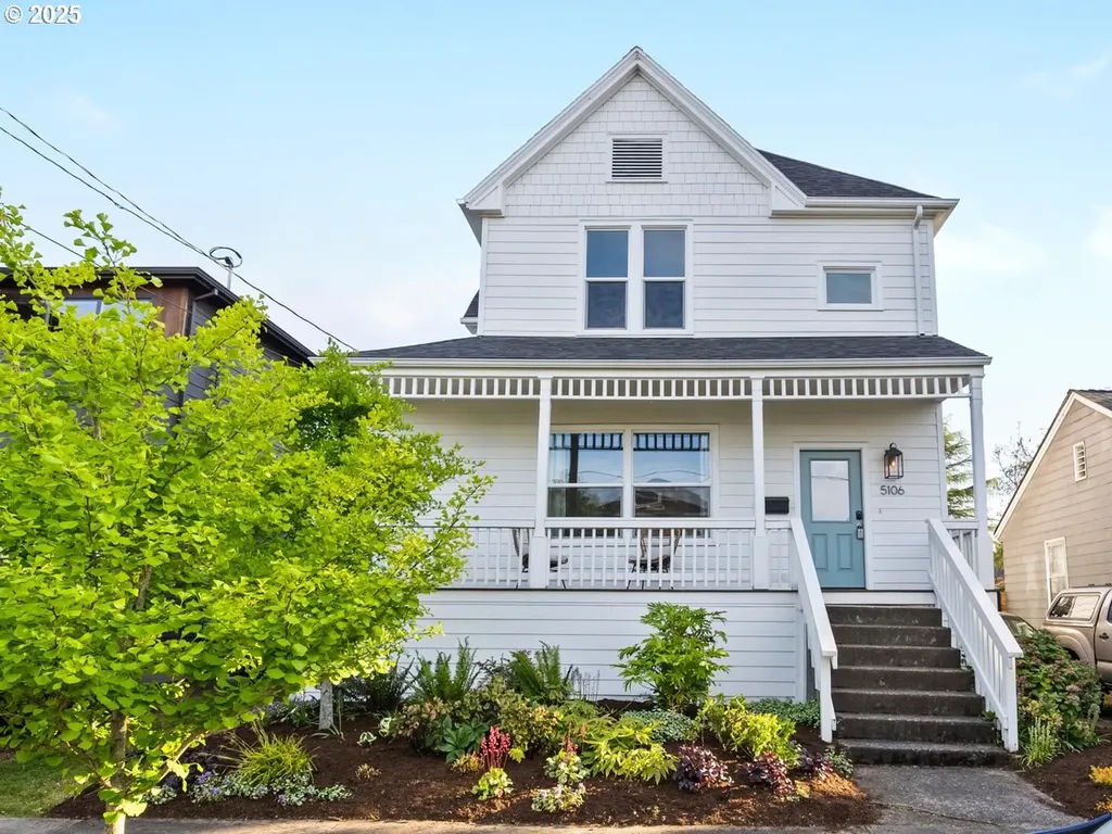 5106 N Bowdoin Street Portland OR 97203