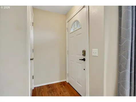 682 SE 70th Court Hillsboro OR 97123