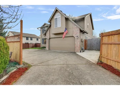 682 SE 70th Court Hillsboro OR 97123