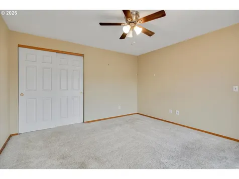 682 SE 70th Court Hillsboro OR 97123