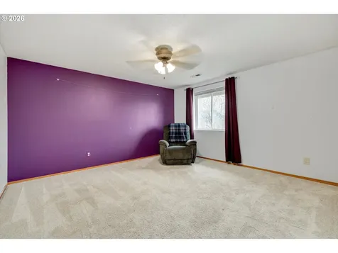 682 SE 70th Court Hillsboro OR 97123