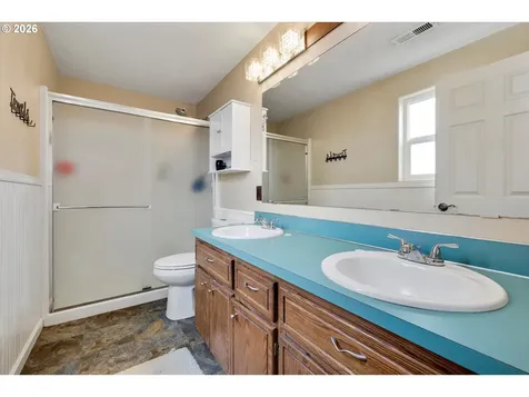 682 SE 70th Court Hillsboro OR 97123