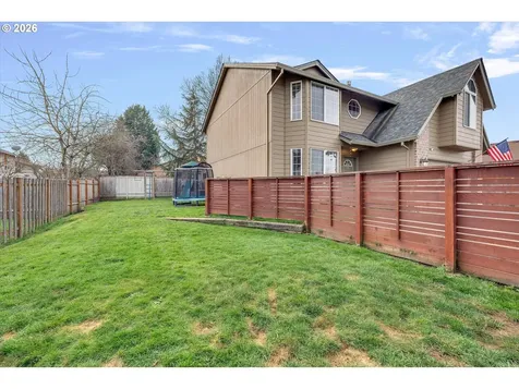 682 SE 70th Court Hillsboro OR 97123