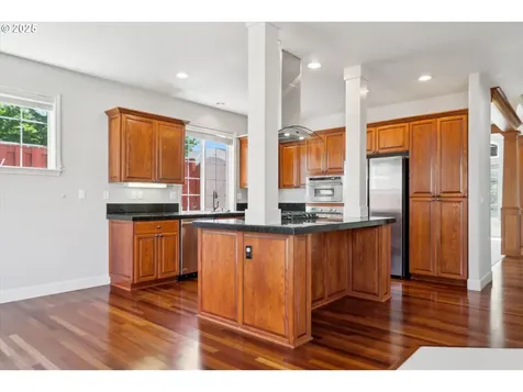 13733 NW Trevino Street Portland OR 97229