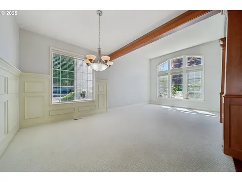 13733 NW Trevino Street Portland OR 97229