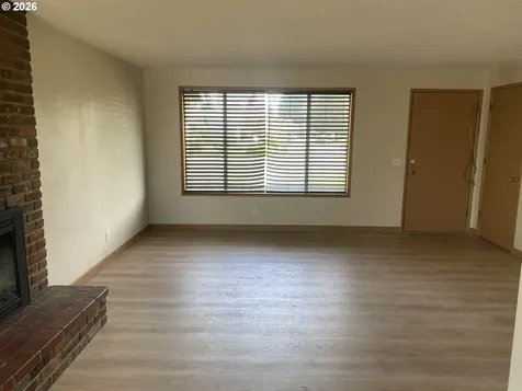 4130 Scenic Drive Eugene OR 97404