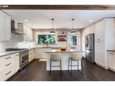 12245 SE Quietwoods Street Happy Valley OR 97086