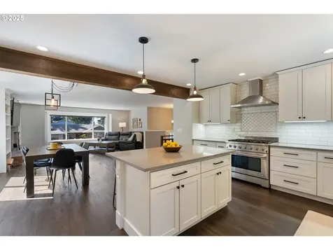 12245 SE Quietwoods Street Happy Valley OR 97086