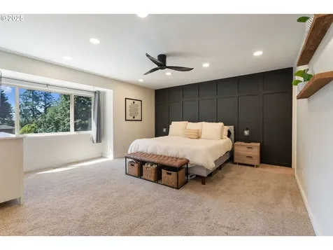 12245 SE Quietwoods Street Happy Valley OR 97086