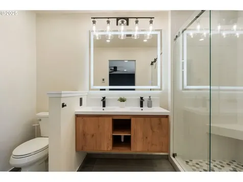 12245 SE Quietwoods Street Happy Valley OR 97086