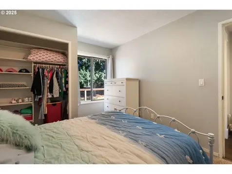 12245 SE Quietwoods Street Happy Valley OR 97086