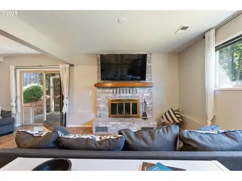 12245 SE Quietwoods Street Happy Valley OR 97086